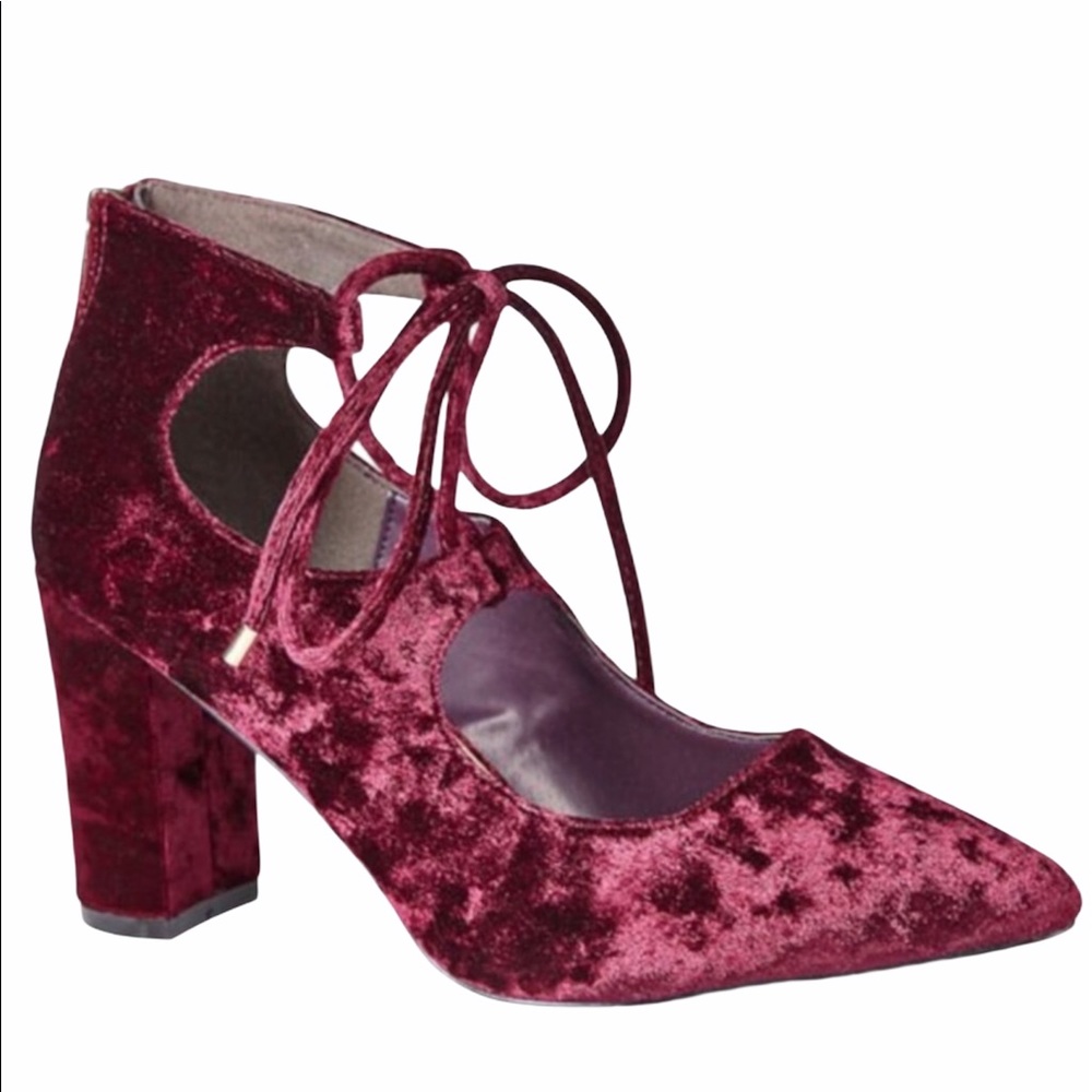 CLOUDWALKERS BY AVENUE BURGUNDY VESEY PUMP 9.5 W